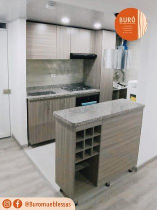 Cocina Lienal con barra frontal 3.0.jpg